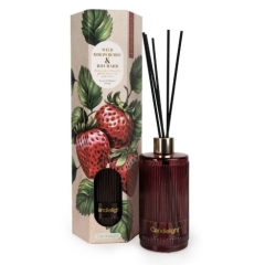 Candlelight Reed Diffuser Wild Strawberry + Rhubarb 200ml 