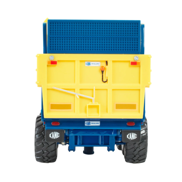 Kane Triple-Axle Half Pipe Silage Trailer