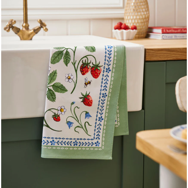 Ulster Weavers Teatowel Cotton - Strawberry Patch