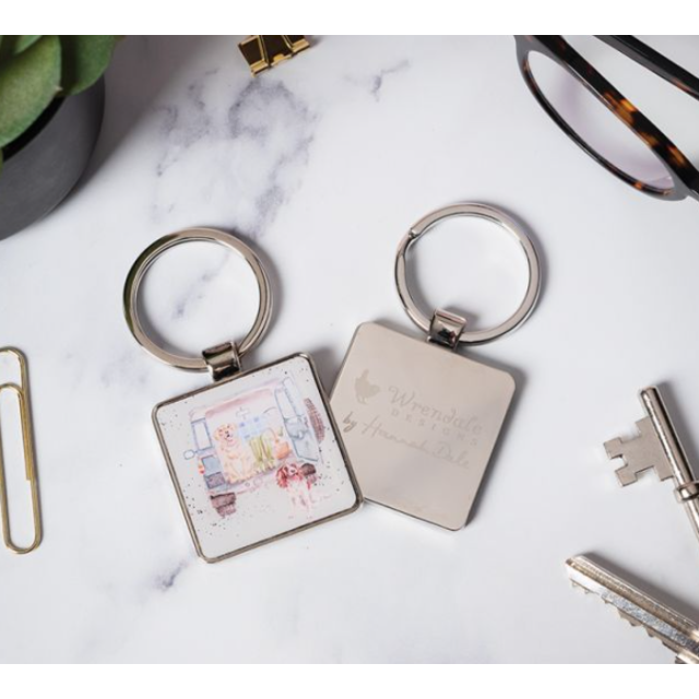 Wrendale Keyring Dog 'Paws For A Picnic' 